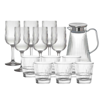 Stripe Rödvinspaket 13 delar med bringare